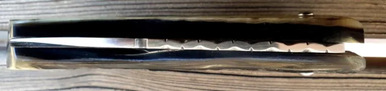 Couteau corse Martelloni pliant curnicciolu