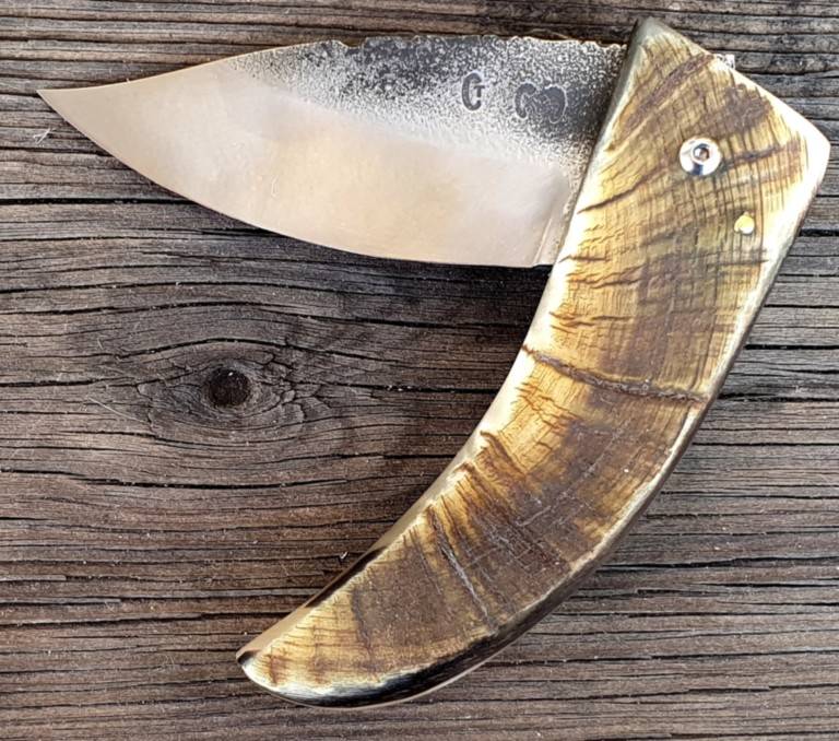 couteau corse Martelloni pliant acier