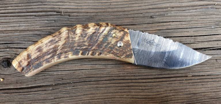 Couteau corse Martelloni lame damas Couteau corse Martelloni lame damas