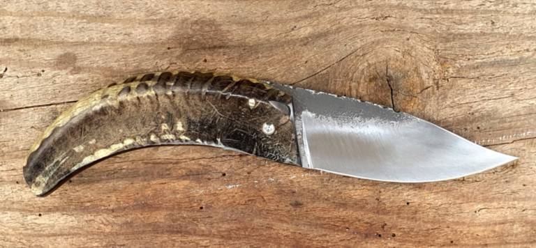 Couteau corse Martelloni pliant lame acier Couteau corse Martelloni pliant lame acier