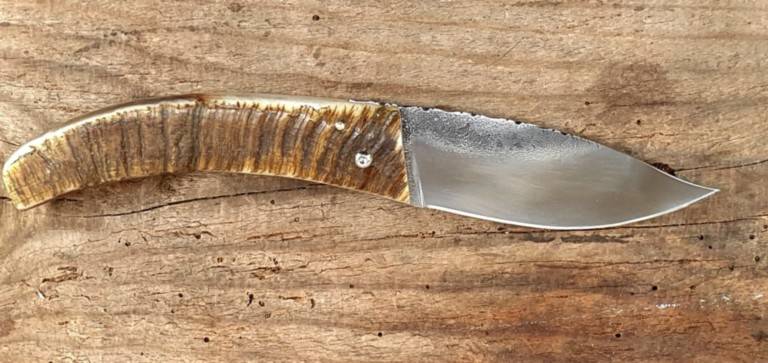 couteau corse Martelloni lame acier couteau corse Martelloni curnicciolu lame acier