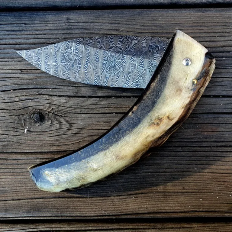 Couteau corse Martelloni lame damas mosaïque