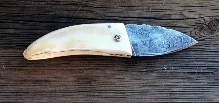Mini couteau Corse martelloni manche phacochère lame damas