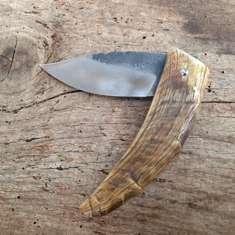 Couteau corse martelloni lame acier